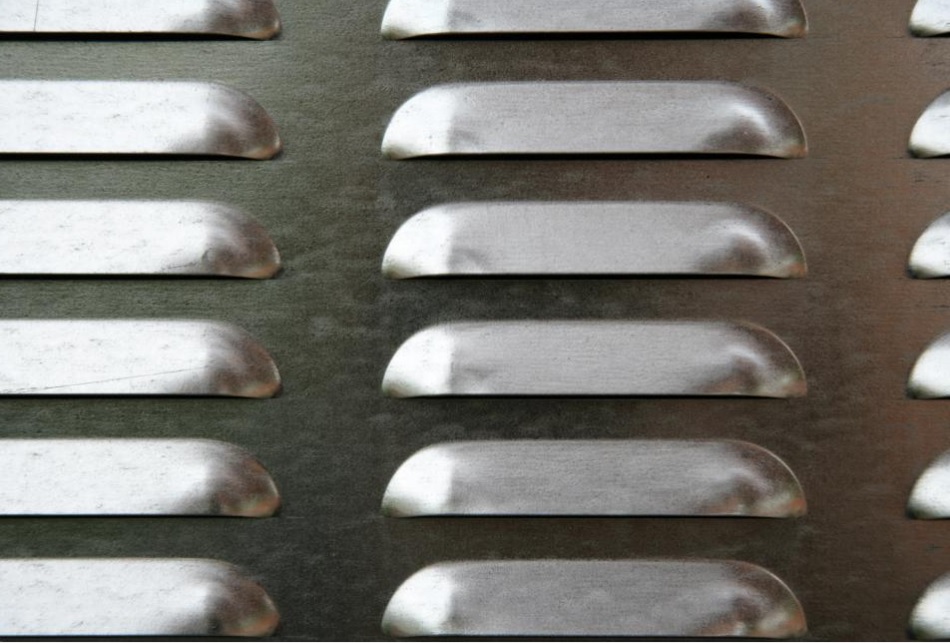 Think Before You Close Vents in Unused Rooms Around the Clock