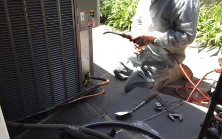 6 Major AC Repair Warnings That You Need to Heed