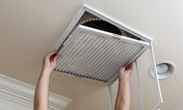 How to Improve Indoor Air Quality with Professional Duct Cleaning